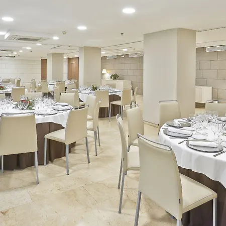 Hotel Nh Ciudad De 4*
