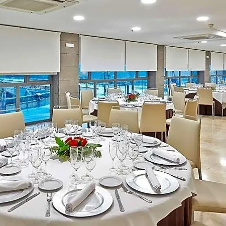Hotel Nh Ciudad De 4*
