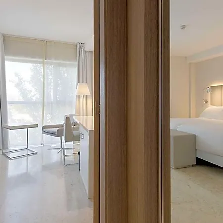 Hotel Nh Ciudad De
