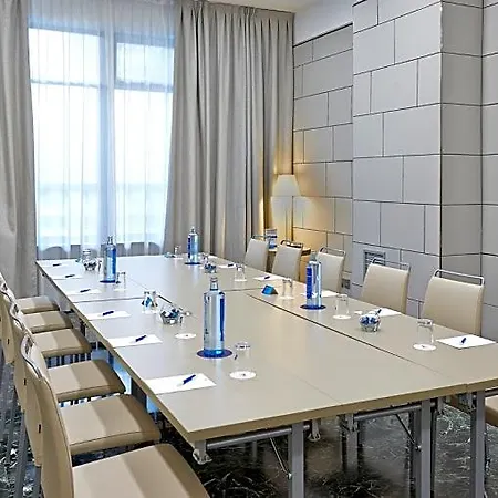 Nh Ciudad De Hotel 4*
