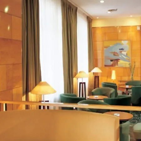 Nh Ciudad De Hotel