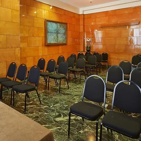 Hotel Nh Ciudad De 4*
