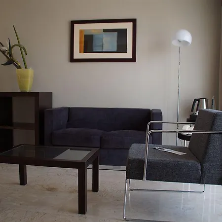 מלון Nh Ciudad De