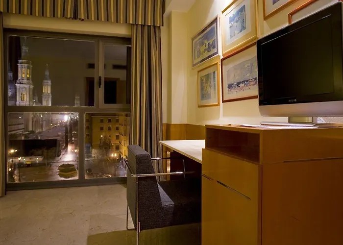 Nh Ciudad De Σαραγόσα