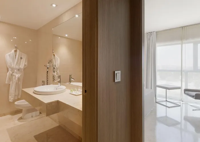 Nh Ciudad De Сарагоса