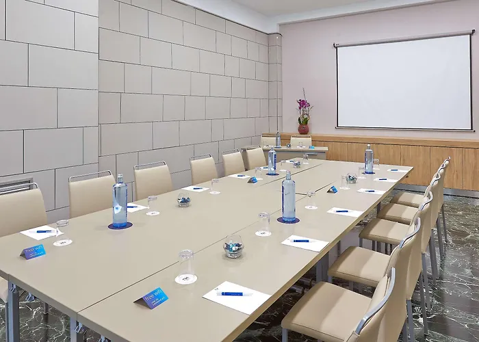 Nh Ciudad De Ξενοδοχείο 4*