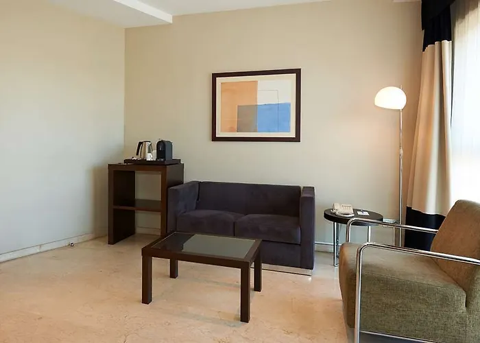 Nh Ciudad De Ξενοδοχείο