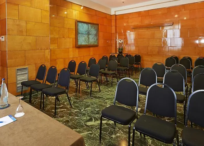 Hotel Nh Ciudad De 4*